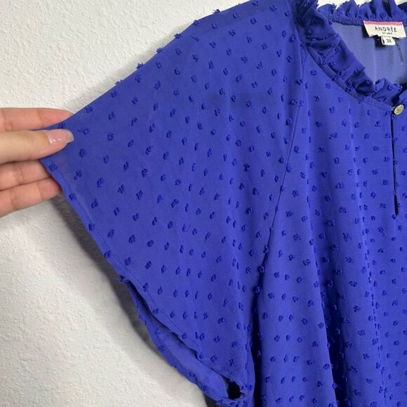 Andree By Unit Women’s Purple Swiss Dot Key Hole Ruffle Top Plus Size 2X - Picture 4 of 14